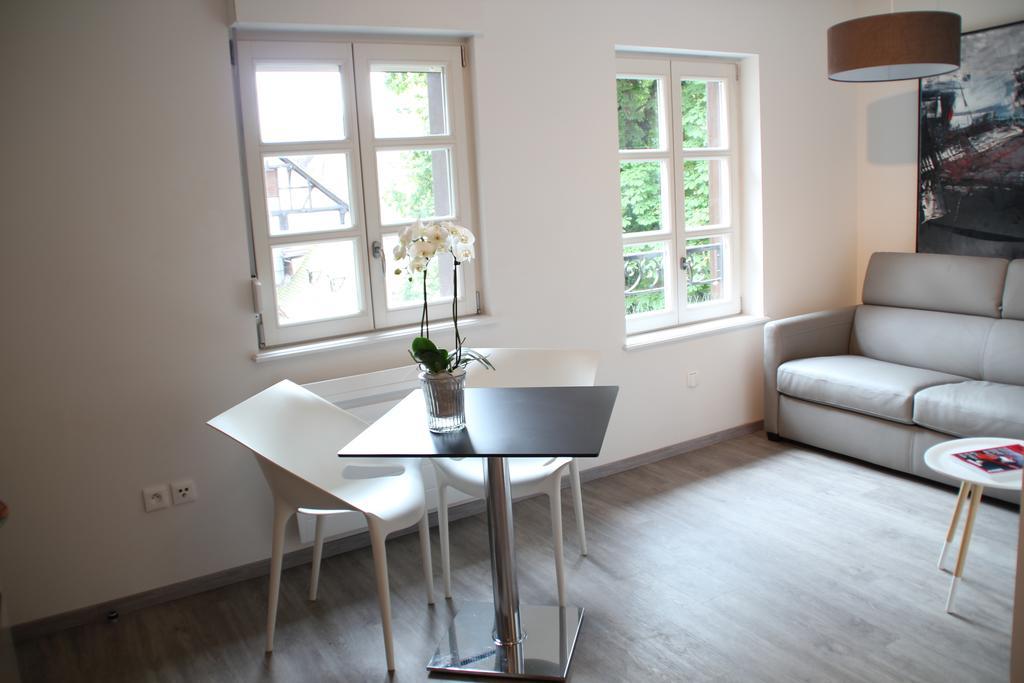 A L'Ill - Apparts & Studios Strasbourg Hyper Centre 객실 사진